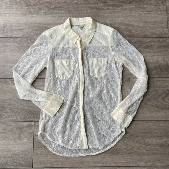 Guess Lace Button Down Stretch  Blouse Shirt - Picture 3 of 13